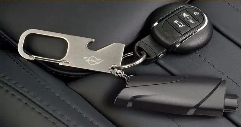 Car window breaker features