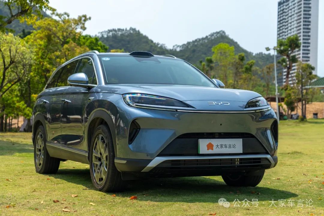 BYD Seal 07 DM-i Exterior